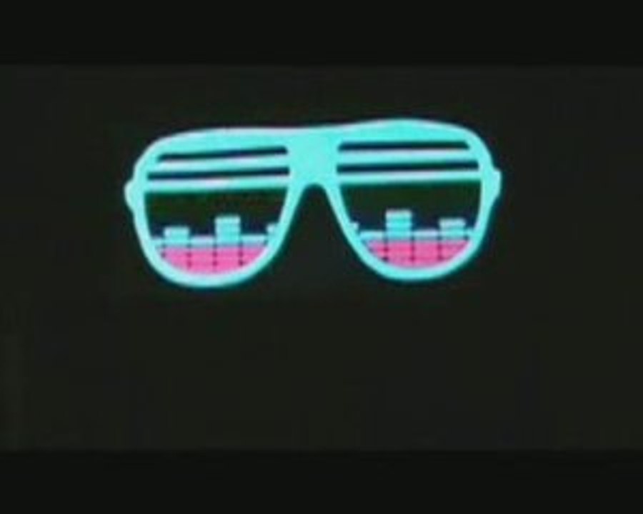 T SHIRT KANYE WEST EQUALIZER LUMINEUX