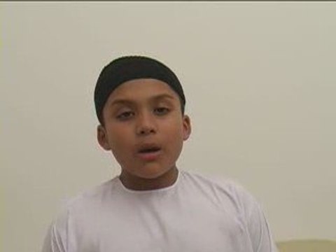 Coran magnifique par un enfant machallah