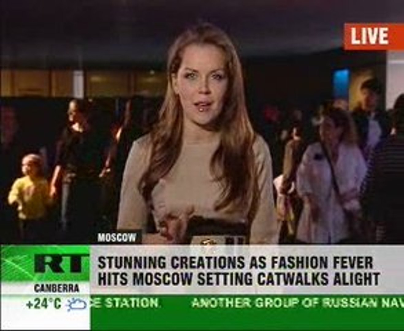 ⁣“Patriarch of Russian fashion” opens Russian Fashion Week