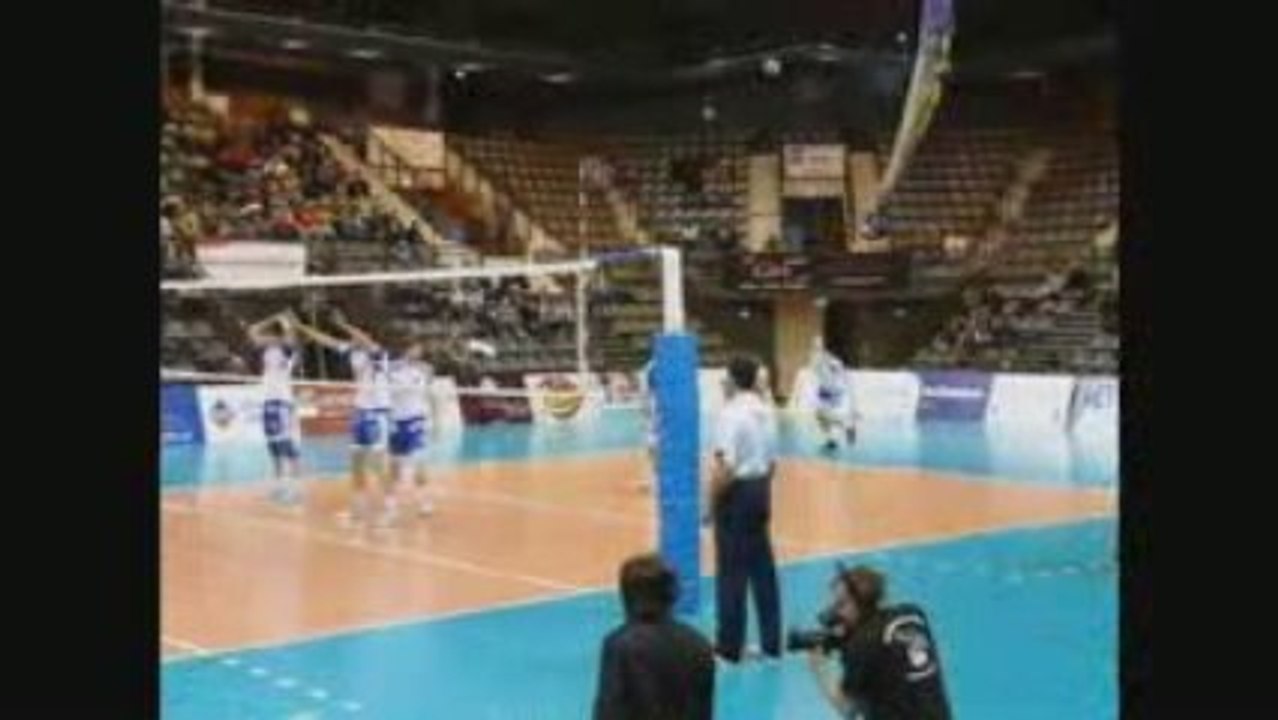 Match  AS Cannes - Paris  score 14-11 au tie break