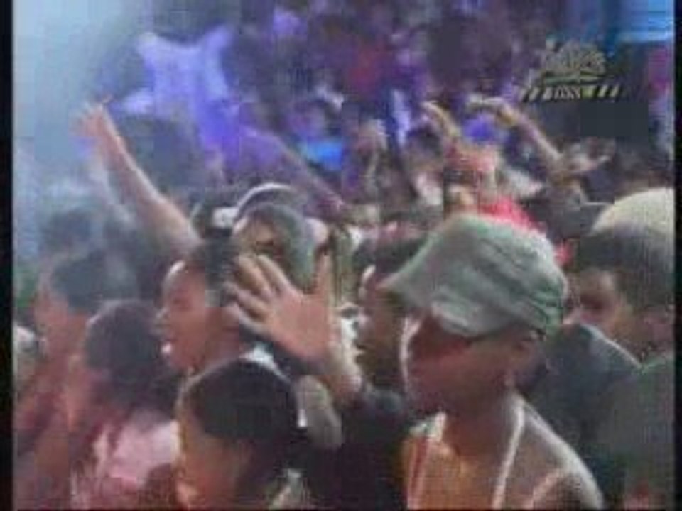 Mam'B-simba - live