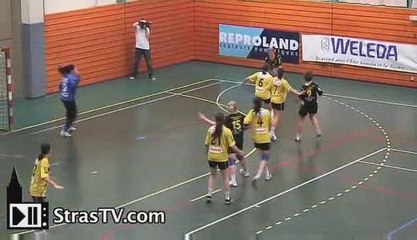 Hand : ATH / La Crau 32 - 25