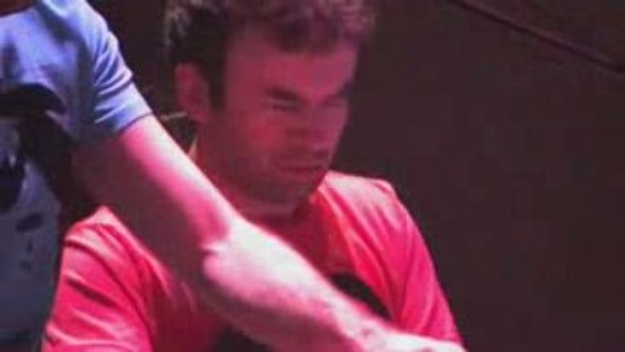 Variety Lab - Money feat. Mona Soyoc (live)