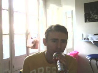 Wiwi égratigne "Goodbye my lover"