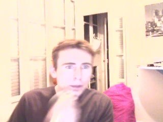 Wiwi égratigne "Tremblement de terre"