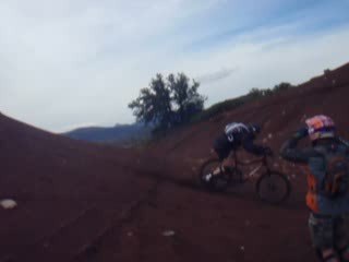 Deux boules en moins