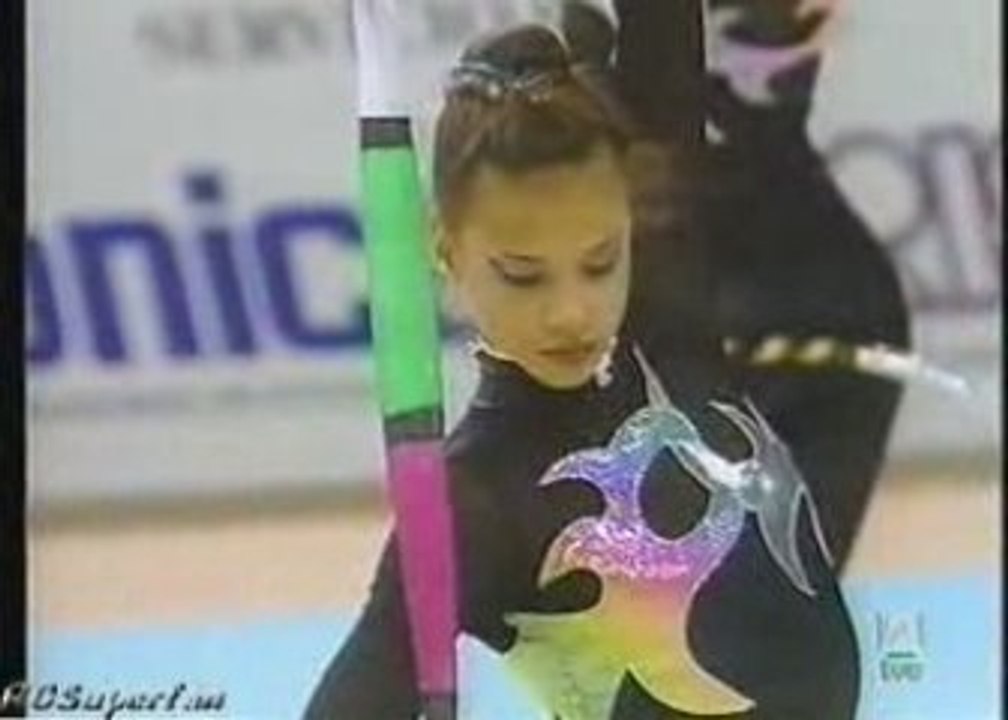 France 3 rubans 2 Cerceaux concours Gen Ch Monde 1998