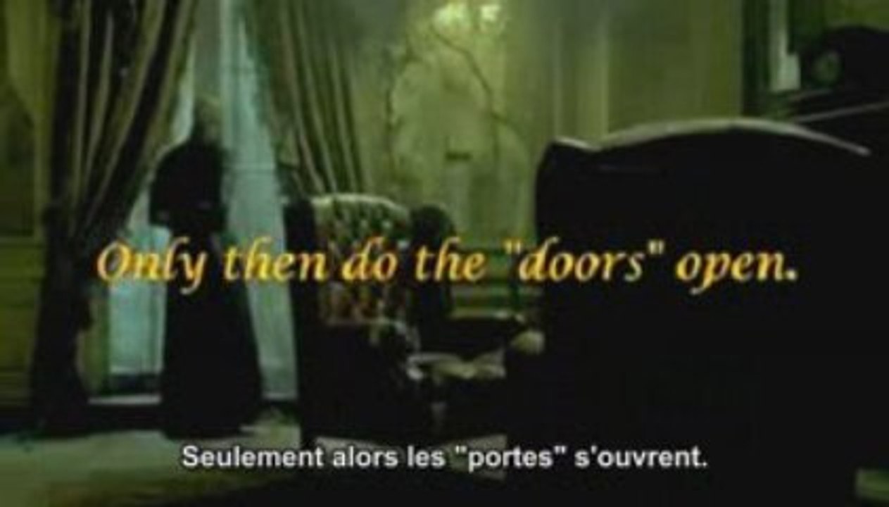 Les Arrivées 30 (Le Sol en Damier et les Dieux)