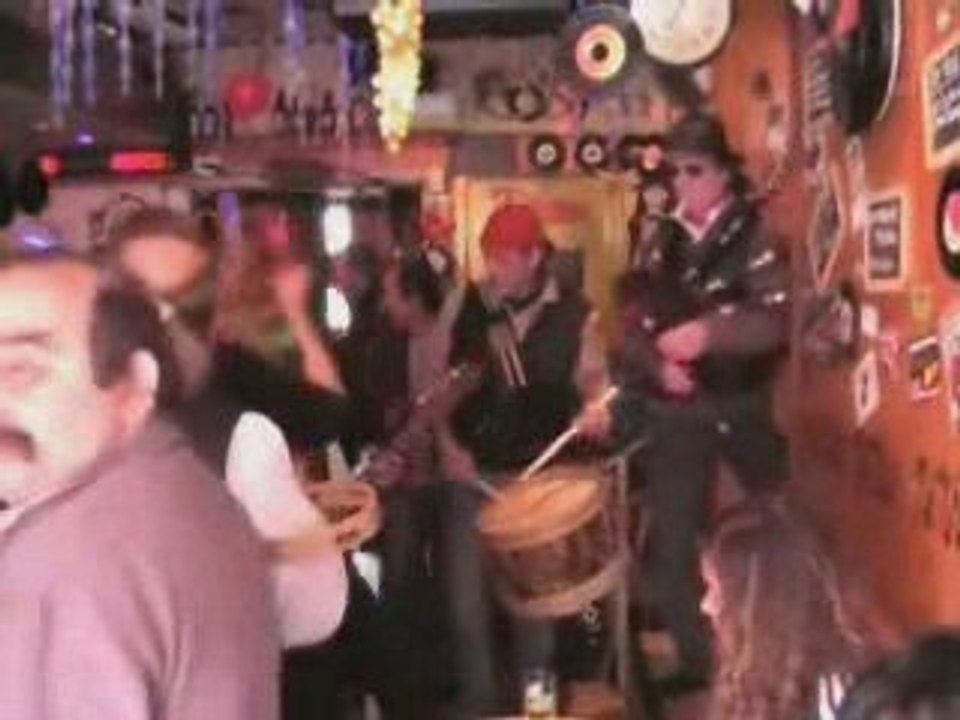 Francis Fowke Lou Patroun  Bar des Castors Montlucon 2009