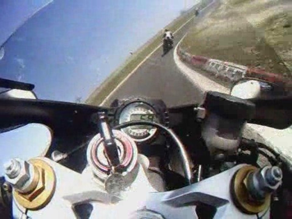 31/03/09 ZX6R Circuit Carole