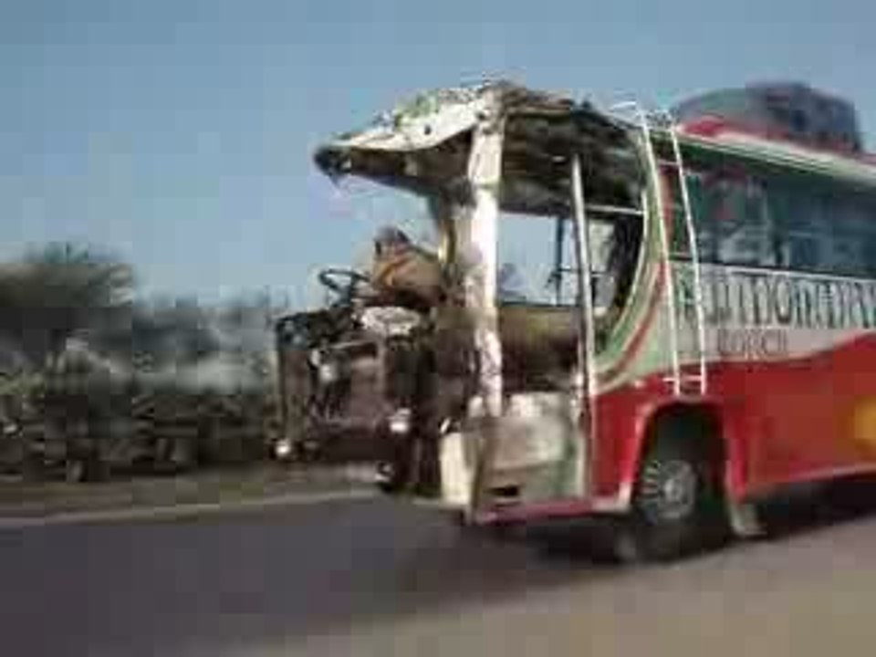 Bus-pakistan_avec_clim