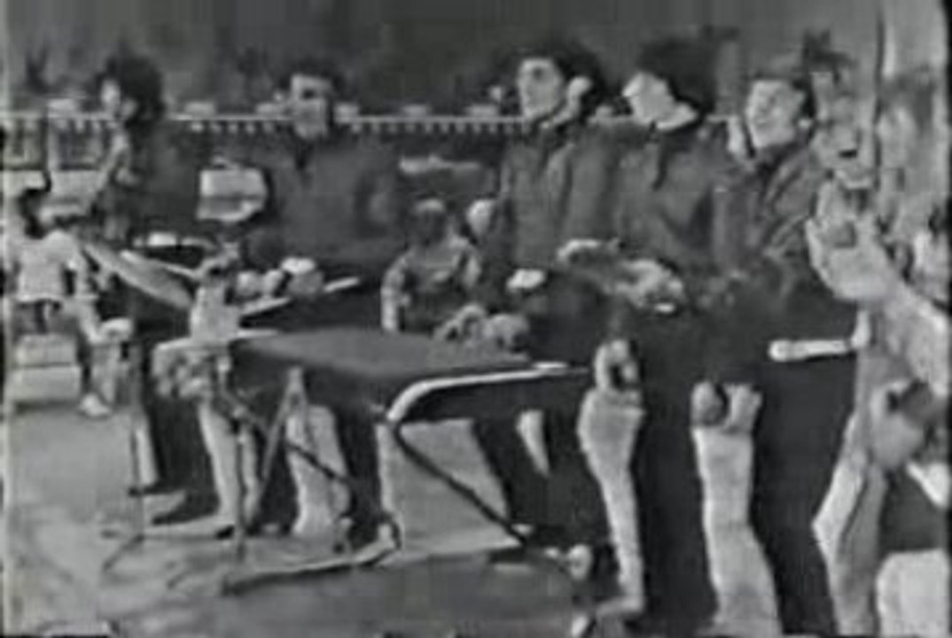 The Birdwatchers - Girl I Got News For You