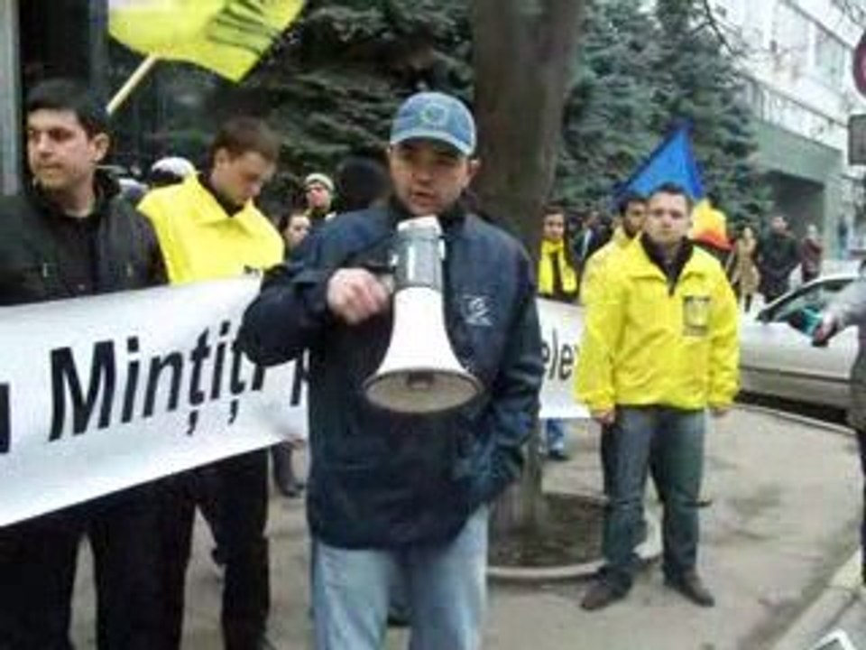Pichetul Comisiei Electorale Centrale
