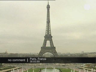 La Tour Eiffel s'offre une nouvelle peau