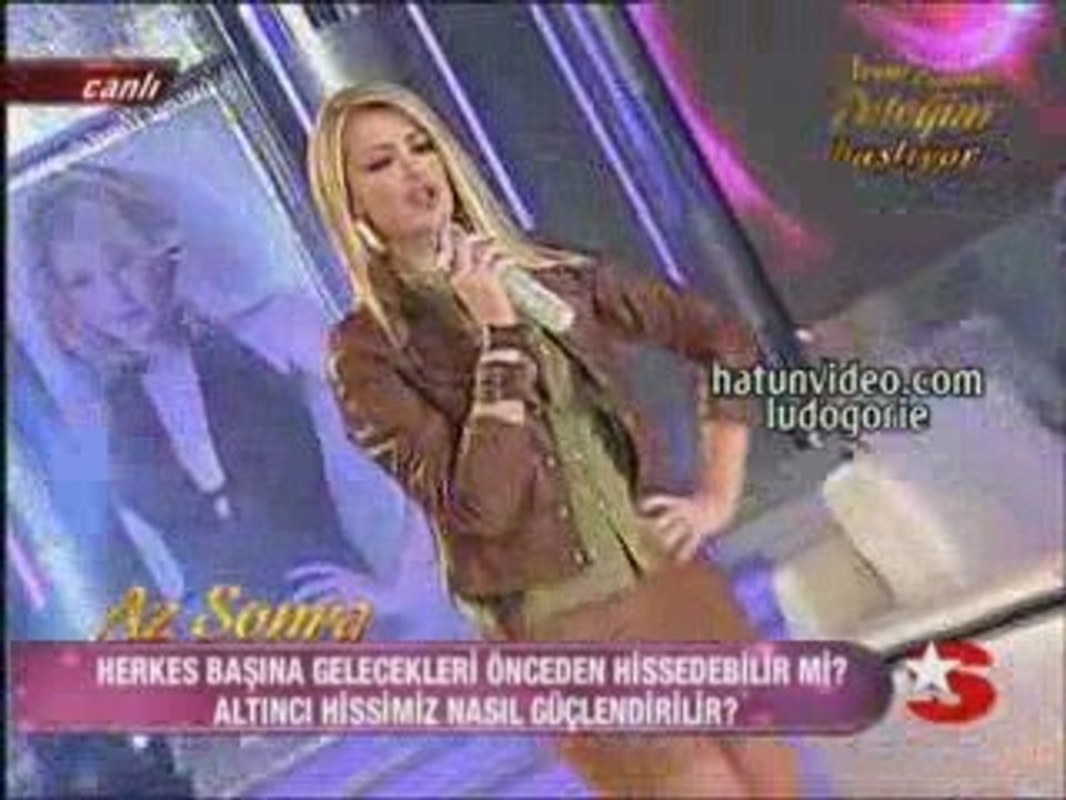 Petek Dinçöz SÜPER GÖRÜNÜYOR ÇOK GÜZEL