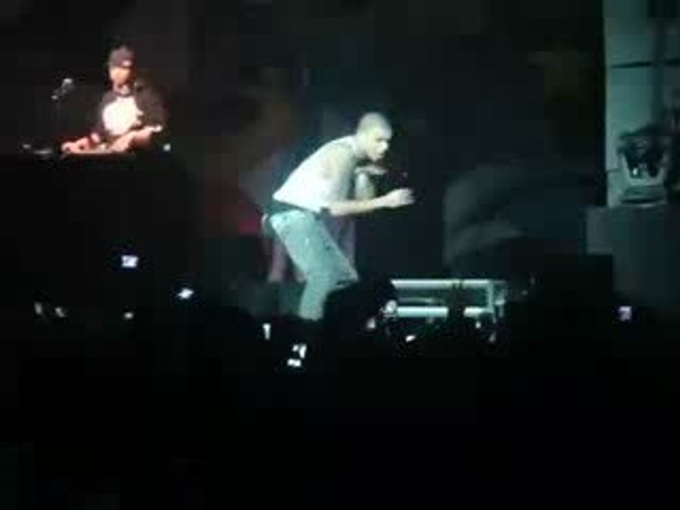 CHRIS BROWN DANSE SUR DU BOOBA ROHFF ZENITH EXCLU