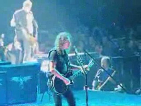 Metallica - Nothing Else Matters (Bercy 01-04-09)