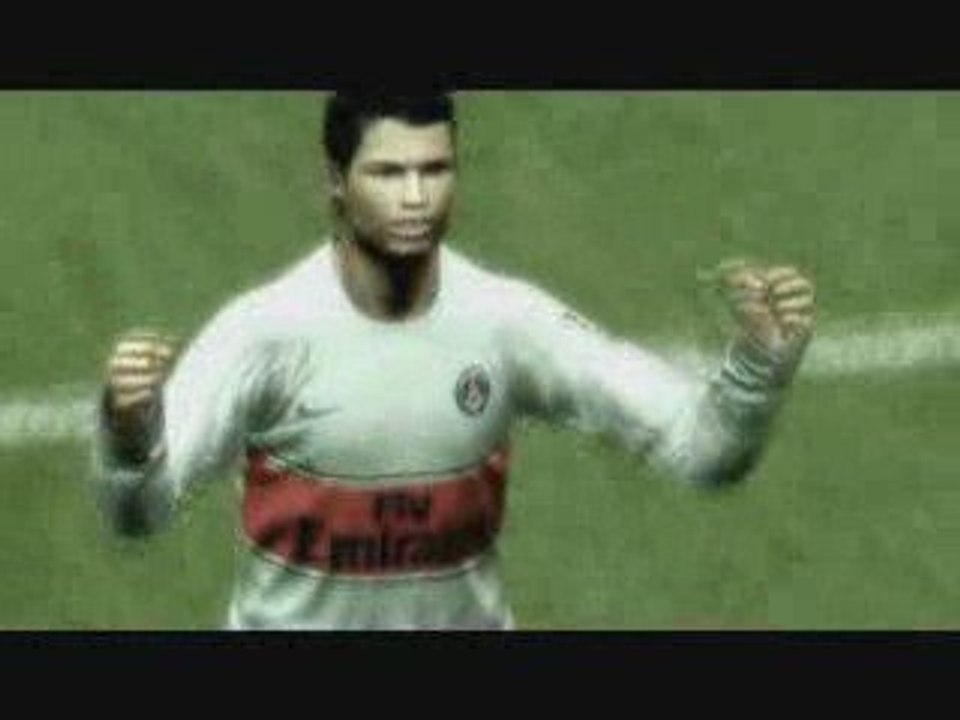 PES2009 - CR7 - Louche + Ciseau