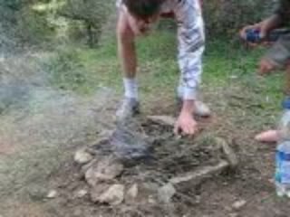 Le déo qui crache des flamme