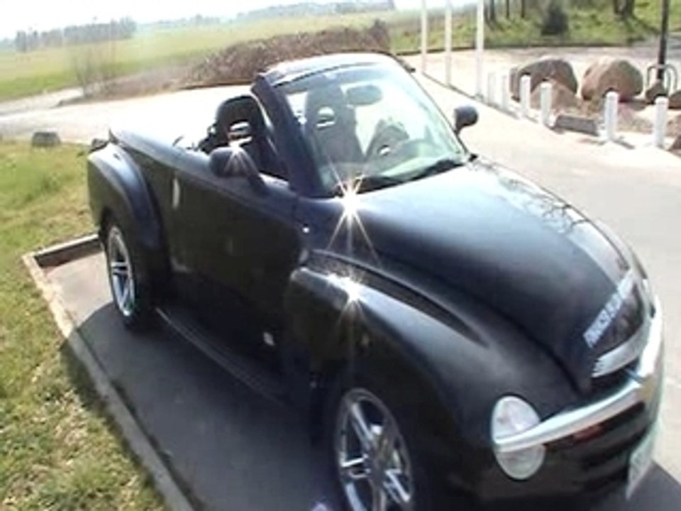 Chevrolet SSR 2004 convertible noir #934-168