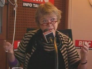 E.Joly : "Les angolais financent le train de vie de Pasqua."