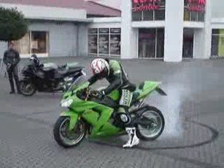 Kawasaki zx10r burn