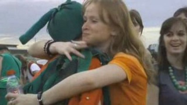 A Solidays les filles aiment la fraise, Micky Green aussi !