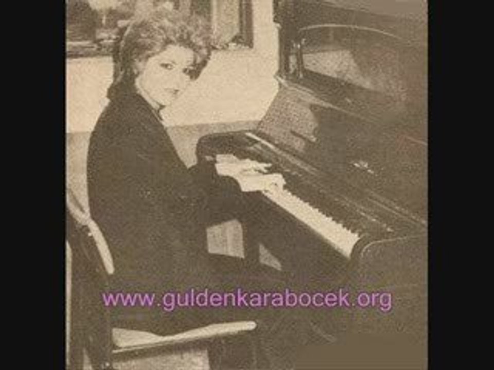 Gülden Karaböcek - Kral FM Radyo Kaydı 3