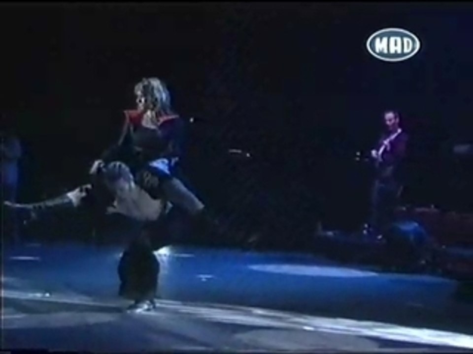 Notis Sfakianakis - gia mena - live wembley