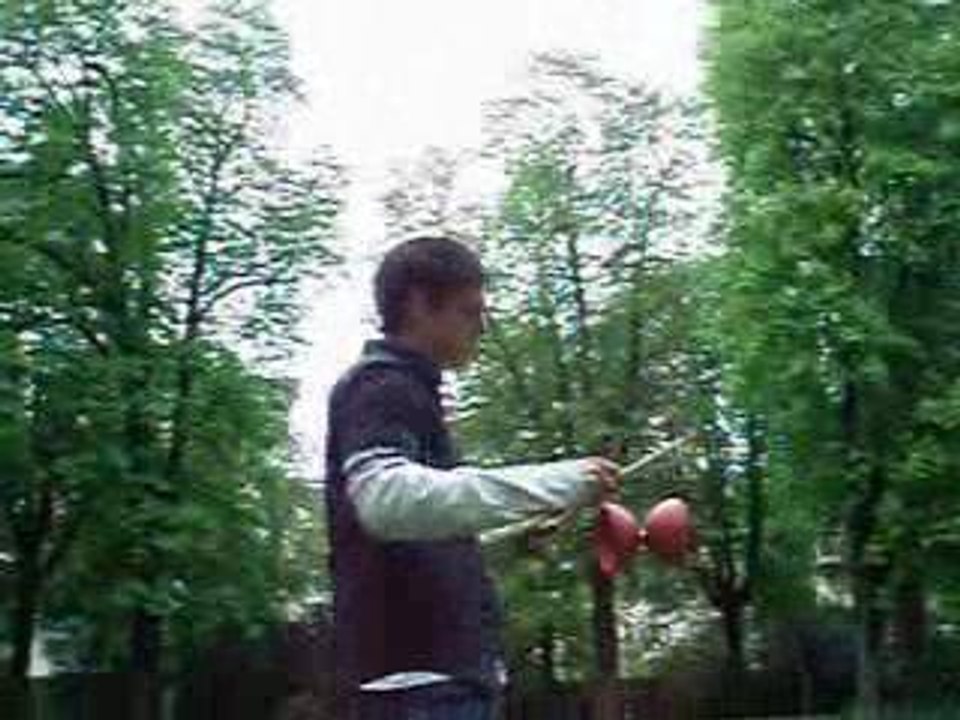 Diabolo Tricks