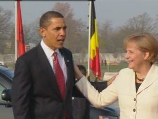 Barack Obama arrives at Nato summit in Germany