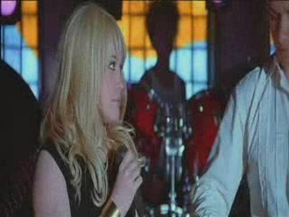 Hilary Duff - Someone'S Watching Over Me