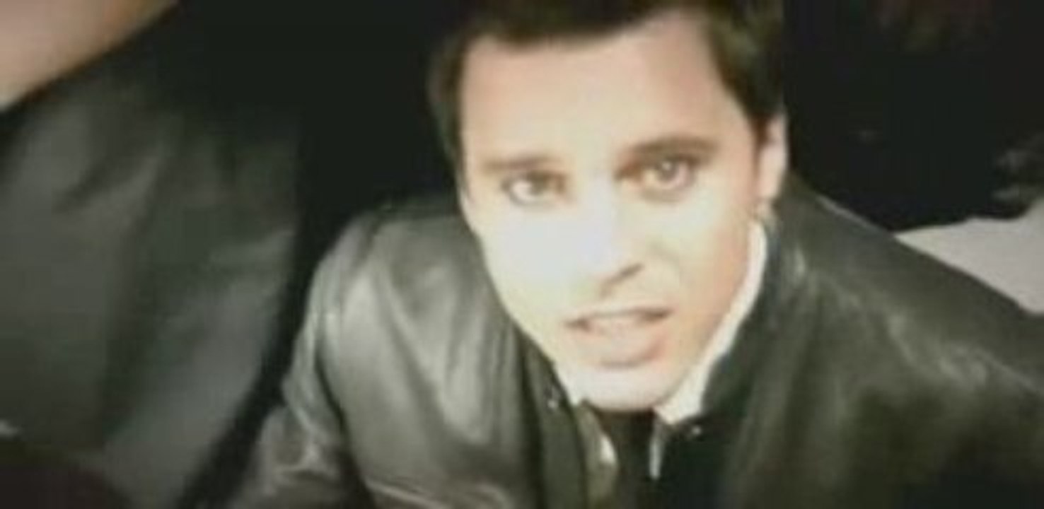 Christian Burns - "In The Dark"