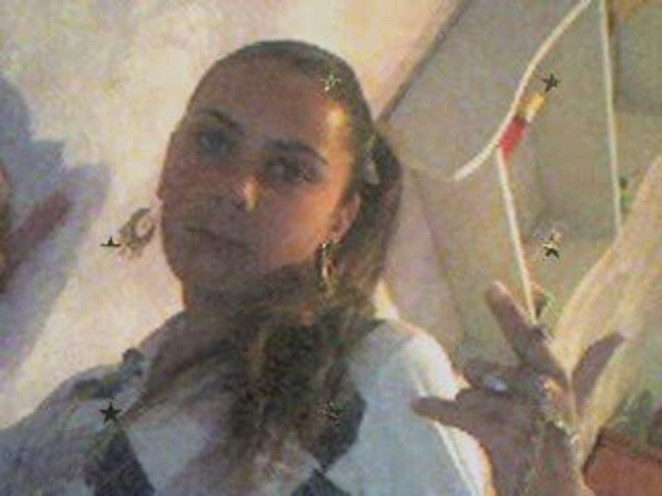 sony 2009 ne me quitte pa femme