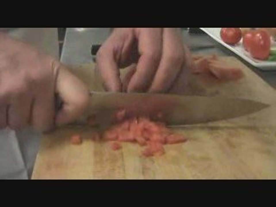 Dan's Techniques-Cutting tomatoes
