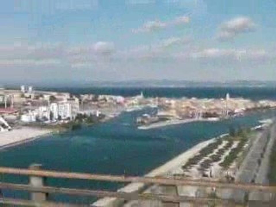 vu sur Martigues de l'A55 à bord d'un iveco