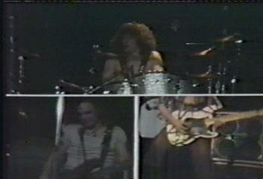 Van Halen - Jamie's Cryin'