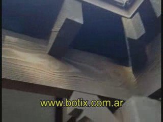 www.botix.com.ar Reubicación de aves en parque