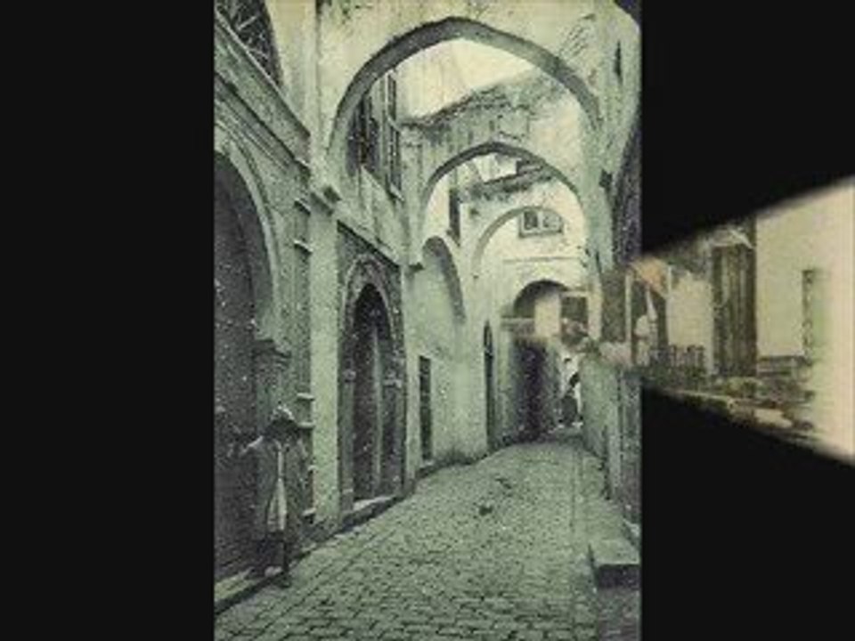 صلوا على التهامي المصطفى الإمام