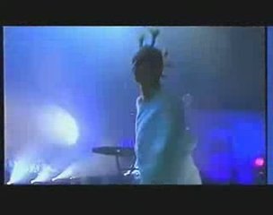 Boris - Ta mere elle va jumper