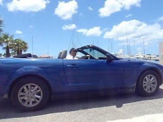Mustang in Sint Maarten