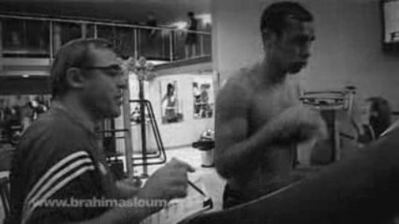 Brahim Asloum, j-19