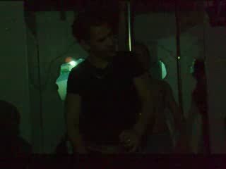 chris en mode danseur UBA