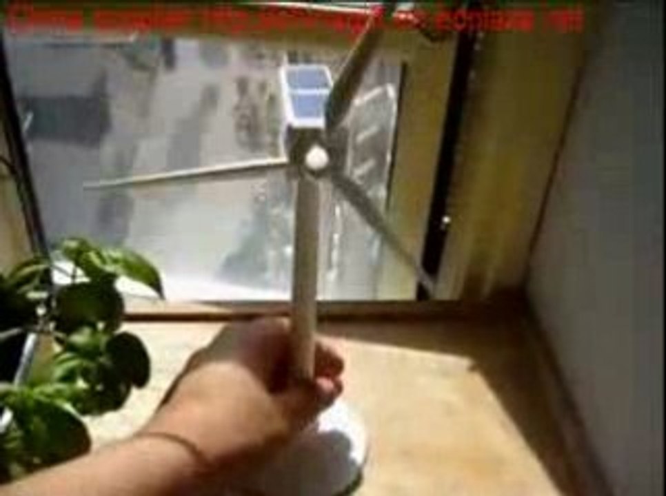 Mini solar windmill