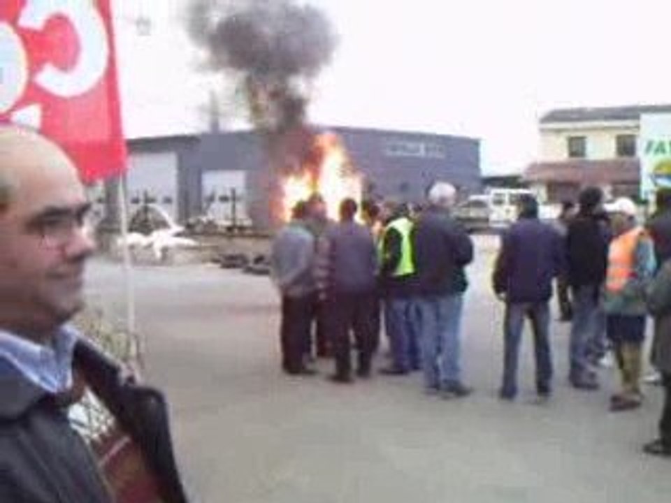 Manifestation manitowoc a charlieu