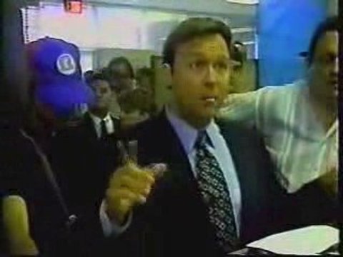 Alex Jones arrested for refusing to thumbscan