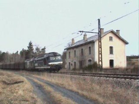 DE NEUSSARGUES A ST CHELY AVEC LE TRAIN DE COILS