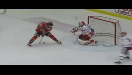 Linus Omark réalise un geste génial au Hockey sur Glace