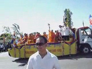 Paade khmer New Year 2009 Long Beach03