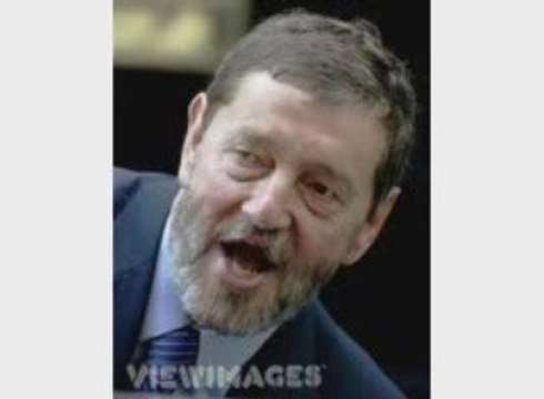 Luton taxis Luton airport taxi Blunkett says Cybercabz Luton